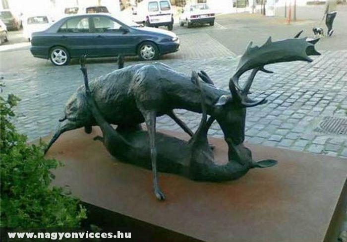 Smároló szarvasok Smároló szarvasok